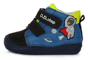 batukai vaikams D.D.Step (Vengrija)  Mėlyni batai 20-25 d. 071516B