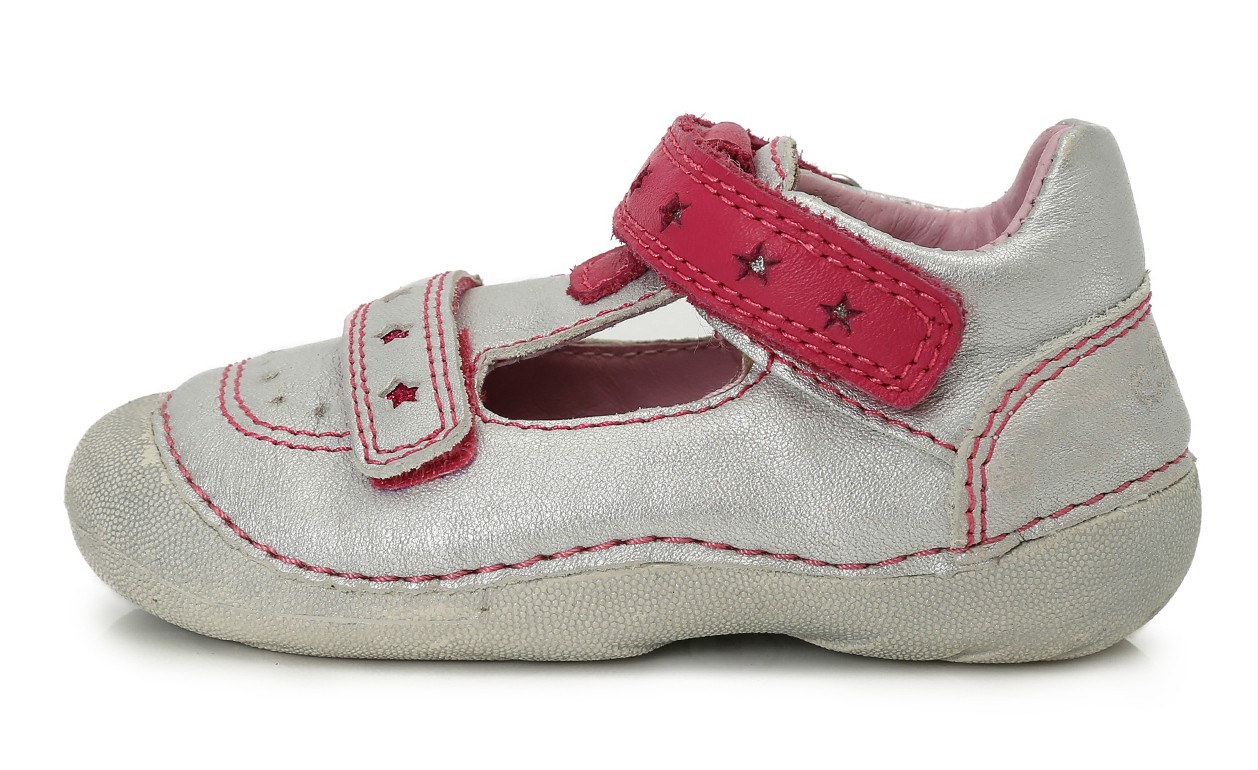 Balti batai 19-24 d. 015139AU. D.D.Step (Vengrija). Batai vaikams 3 batukai vaikams D.D.Step (Vengrija) Balti batai 19-24 d. 015139AU