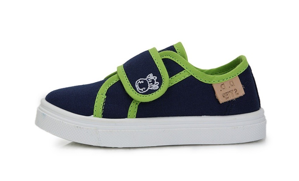 Batai 21-26 d. CSB-55A. D.D.Step (Vengrija). Batai vaikams 3 batukai vaikams D.D.Step (Vengrija) Batai 21-26 d. CSB-55A