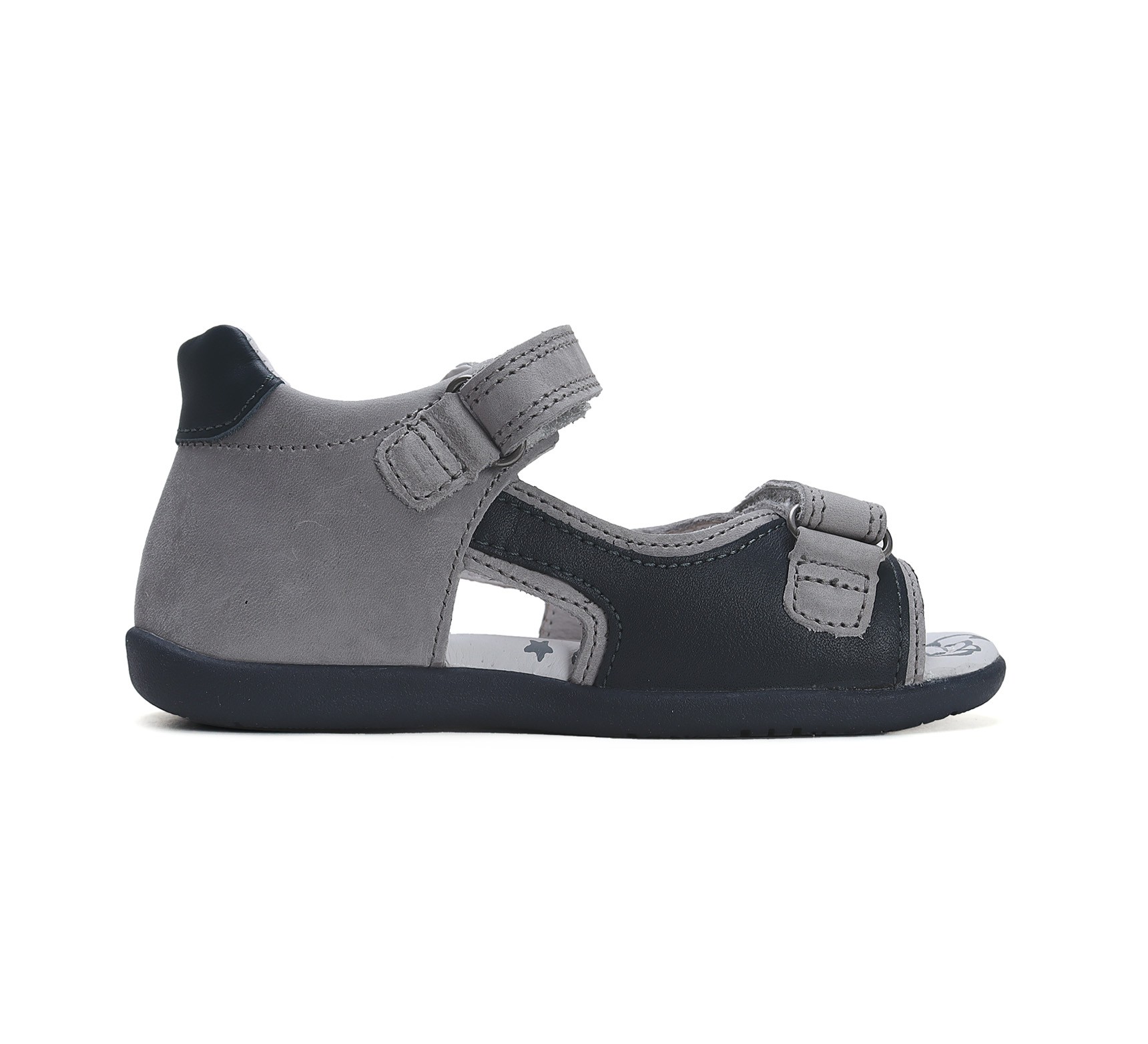 Pilkos basutės 22-24 d. G075-41736A. D.D.Step (Vengrija). Batai vaikams 5 batukai vaikams D.D.Step (Vengrija) Pilkos basutės 22-24 d. G075-41736A