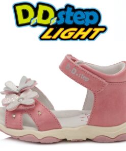 batukai vaikams D.D.Step (Vengrija)  Rožinės LED basutės 20-25 d. AC64435