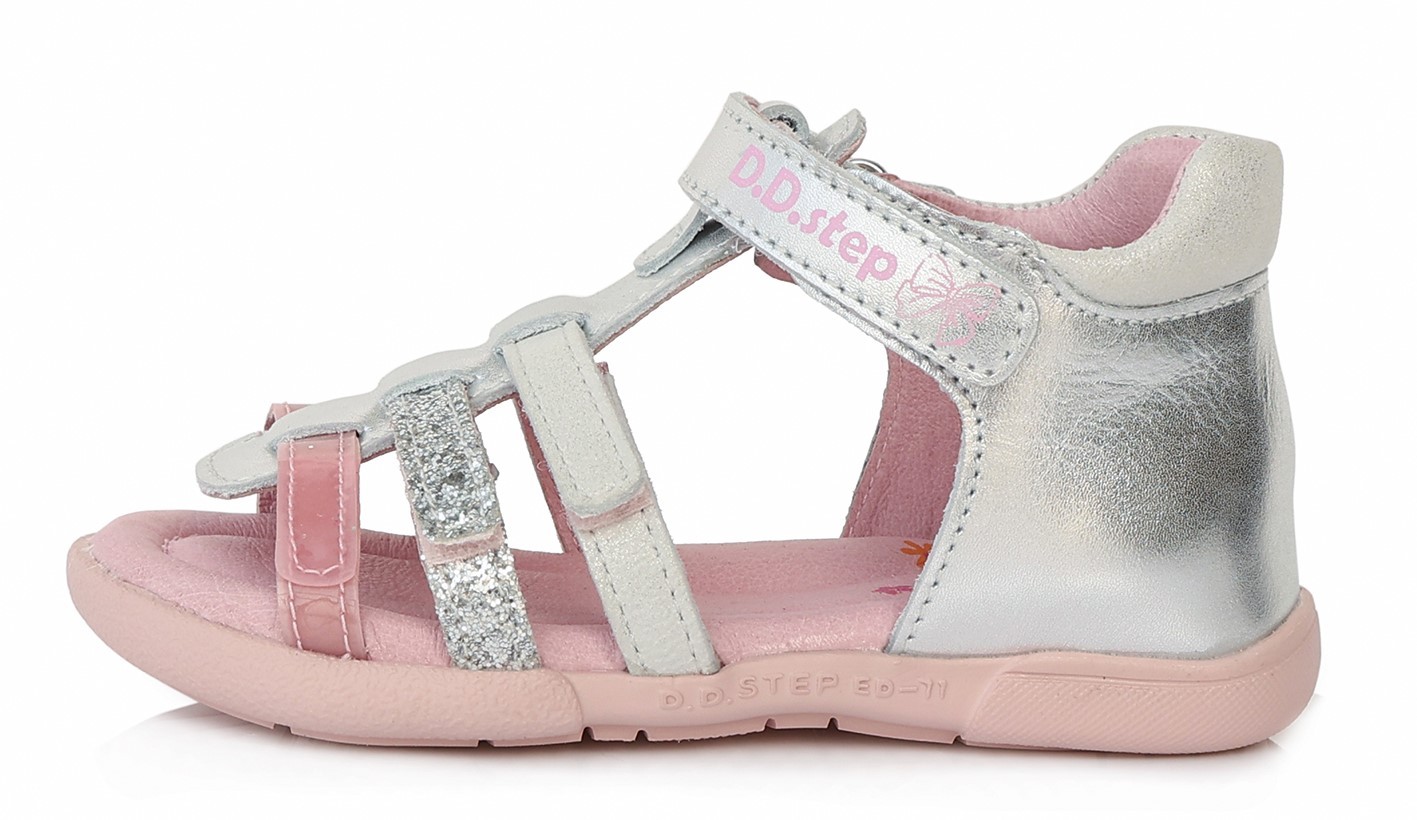 Sidabrinės basutės 20-24 d. AC048790B. D.D.Step (Vengrija). Batai vaikams 3 batukai vaikams D.D.Step (Vengrija) Sidabrinės basutės 20-24 d. AC048790B