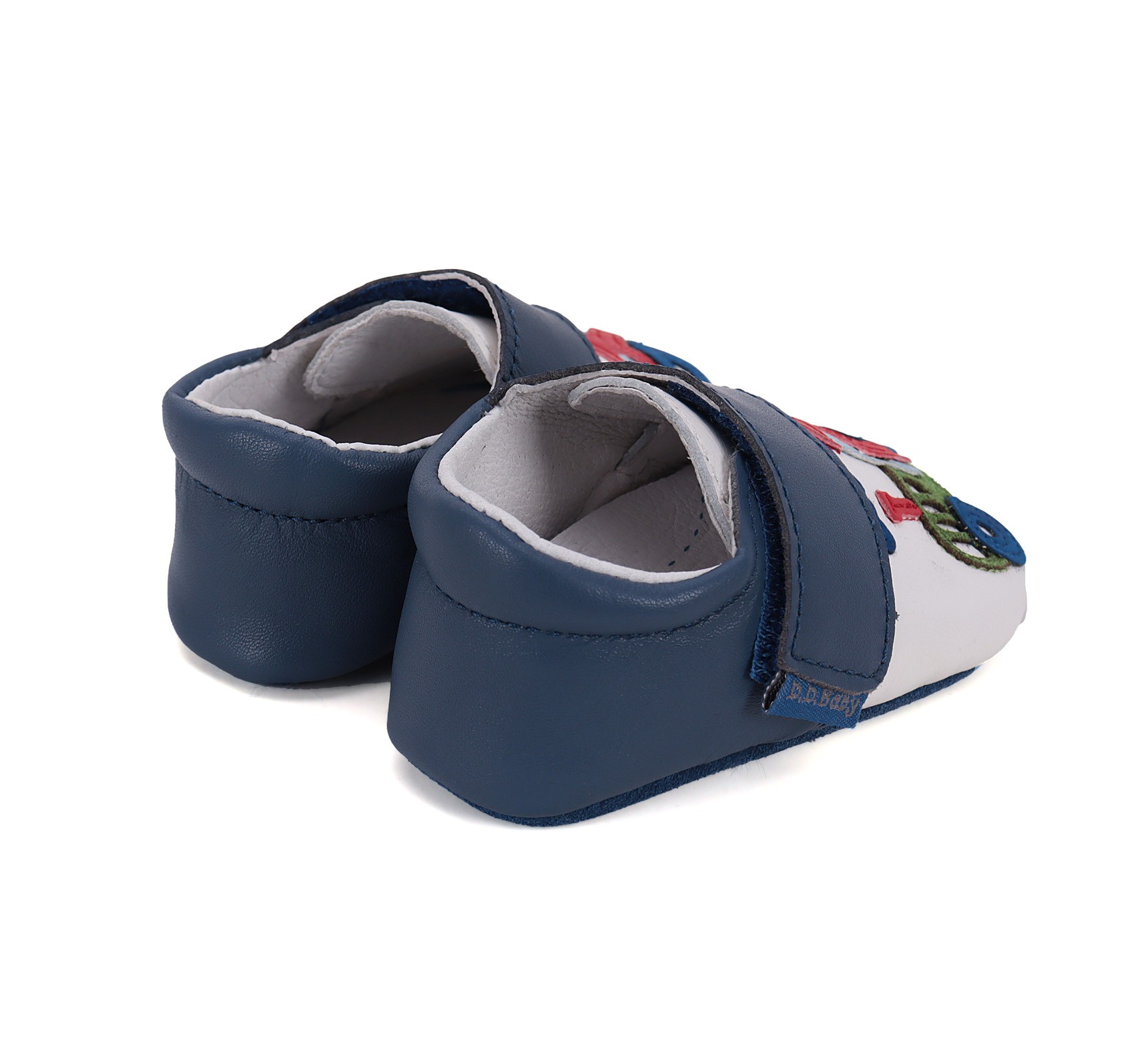 Tapukai K1596-51916. D.D.Step (Vengrija). Batai vaikams 4 batukai vaikams D.D.Step (Vengrija) Tapukai K1596-51916