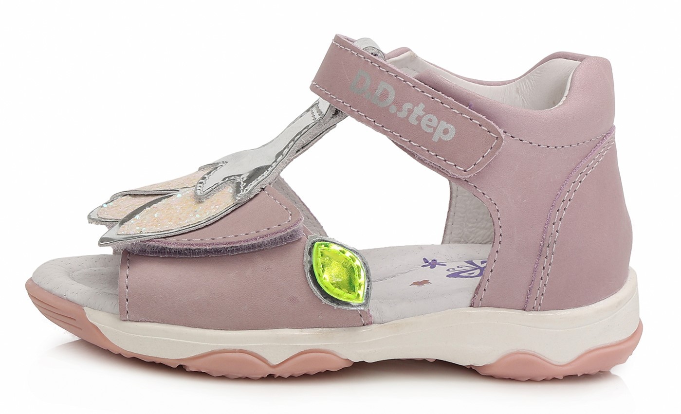 Violetinės basutės 20-25 d. AC64696B. D.D.Step (Vengrija). Batai vaikams 3 batukai vaikams D.D.Step (Vengrija) Violetinės basutės 20-25 d. AC64696B