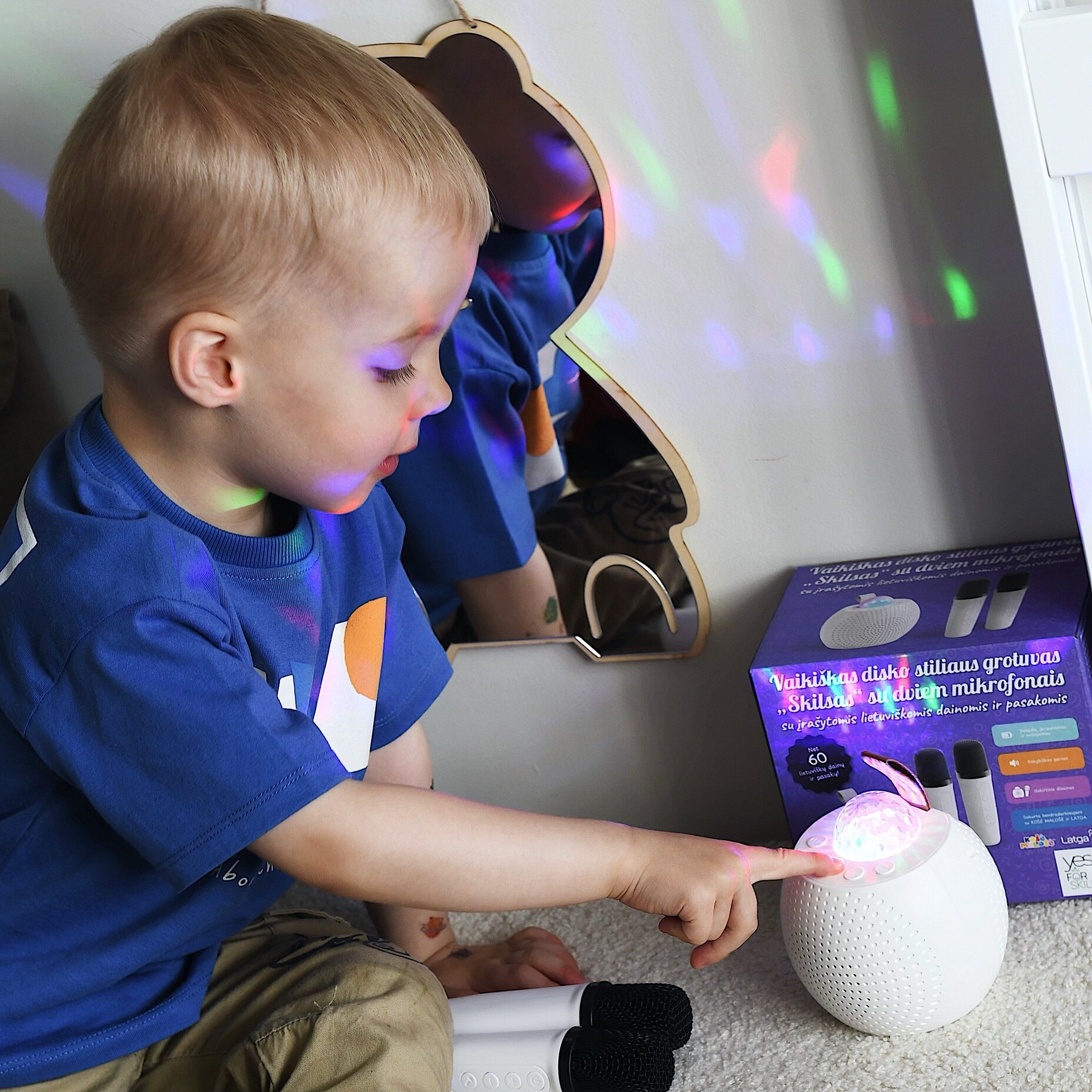 Yes For Skills vaikiškas disko stiliaus grotuvas su dviem balsą keičiančiais mikrofonais (su įrašytomis lietuviškomis dainomis ir pasakomis) 5 Yes For Skills vaikiškas disko stiliaus grotuvas su dviem balsą keičiančiais mikrofonais (su įrašytomis lietuviškomis dainomis ir pasakomis) - Image 4