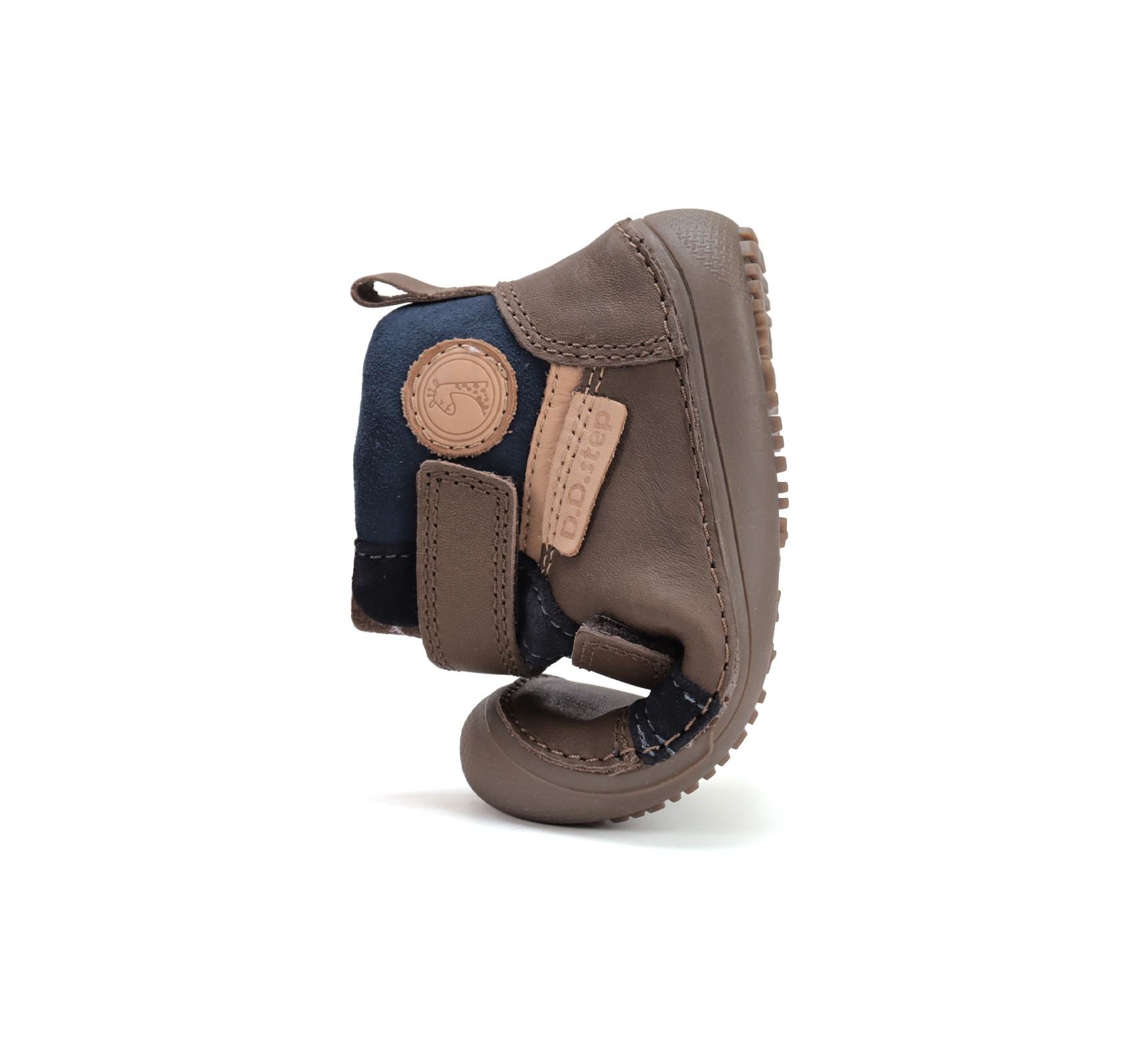 Barefoot batai 25-30 d. A063-52570BM. D.D.Step (Vengrija). Batai vaikams 4 batukai vaikams D.D.Step (Vengrija) Barefoot batai 25-30 d. A063-52570BM