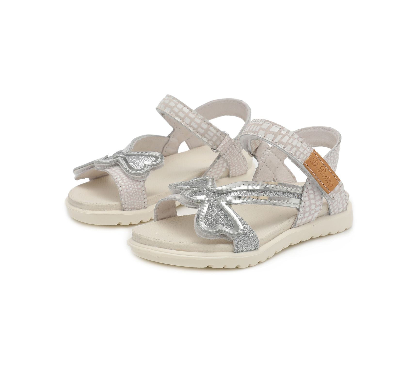 batukai vaikams D.D.Step (Vengrija) Baltos basutės 25-30 d. AC055995M