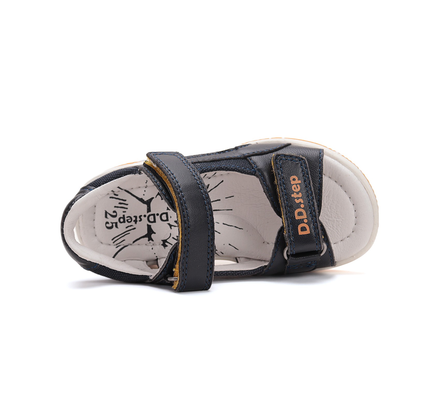 batukai vaikams D.D.Step (Vengrija) Juodos basutės 25-30 d. G103-51371AM