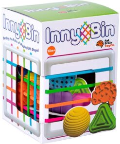 edukaciniai zaislai. Lavinamieji zaislai. FatBrainToys . Fat Brain Toys Inovatyvus sensorinis kubas „InnyBin“