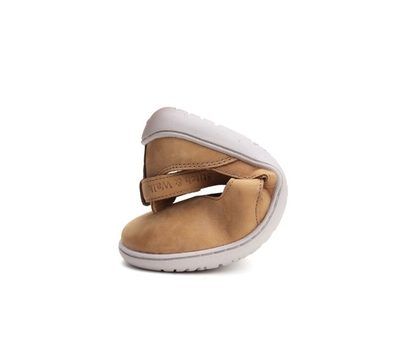 Barefoot rudi batai 36-43 d. H088-51243B. D.D.Step (Vengrija). Batai vaikams 4 batukai vaikams D.D.Step (Vengrija) Barefoot rudi batai 36-43 d. H088-51243B