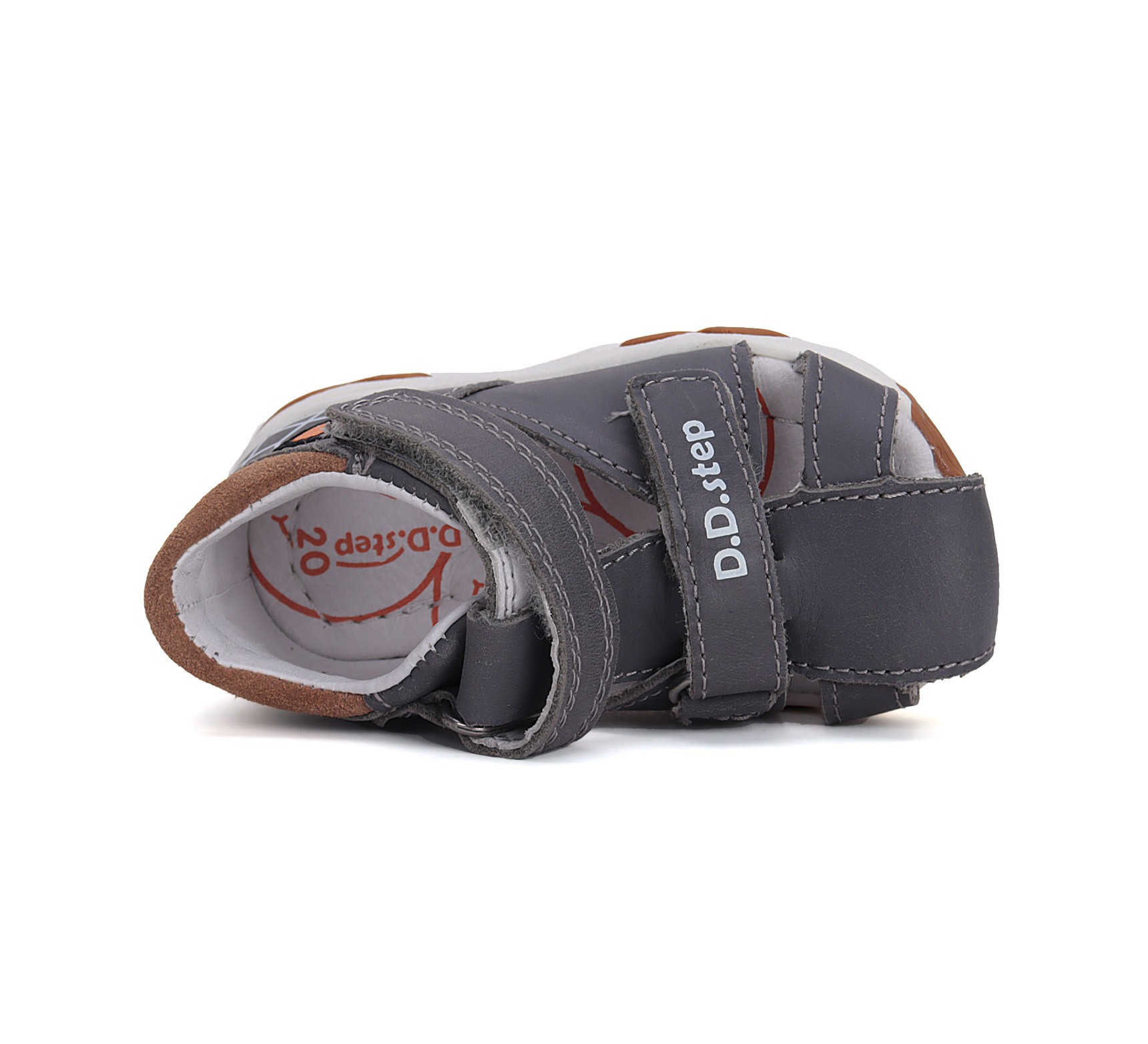 Pilkos basutės 26-31 d. G064-51470BM. D.D.Step (Vengrija). Batai vaikams 6 batukai vaikams D.D.Step (Vengrija) Pilkos basutės 26-31 d. G064-51470BM