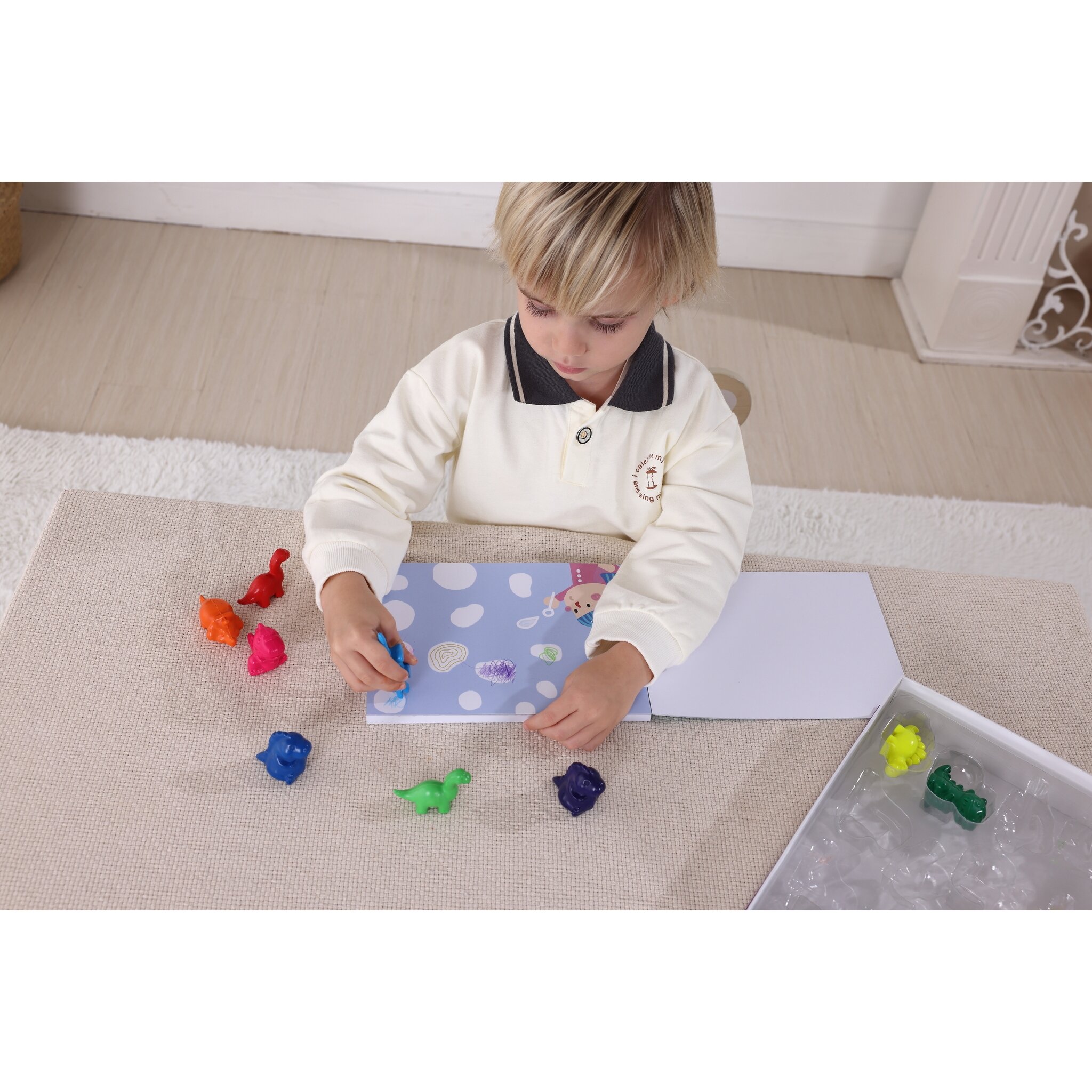 Tookyland kūrybinis vaškinių kreidelių rinkinys „Dinozaurai“ su spalvinimo knygele (LT304) 7 Tookyland kūrybinis vaškinių kreidelių rinkinys „Dinozaurai“ su spalvinimo knygele (LT304) - Image 5