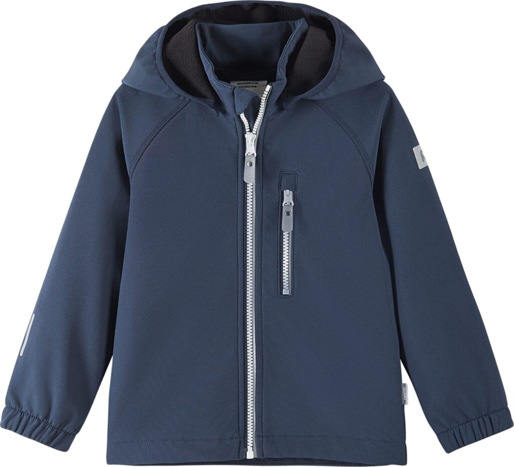 Softshell ar lietpaltis vaikams: 5 skirtumai, kuriuos turi žinoti kiekvienas tėvas 1 Softshell ar lietpaltis vaikams — palyginimas ir skirtumai 2026 m.