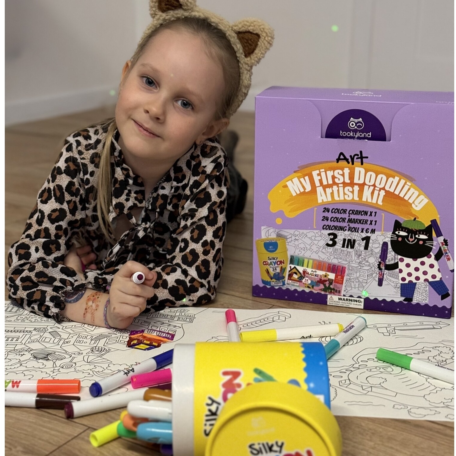 Tookyland kūrybinis piešimo rinkinys su 24 markeriais, 24 išplaunamomis kreidelėmis ir 6 m spalvinimo rulonu (LT302) 3 Tookyland kūrybinis piešimo rinkinys su 24 markeriais, 24 išplaunamomis kreidelėmis ir 6 m spalvinimo rulonu (LT302)