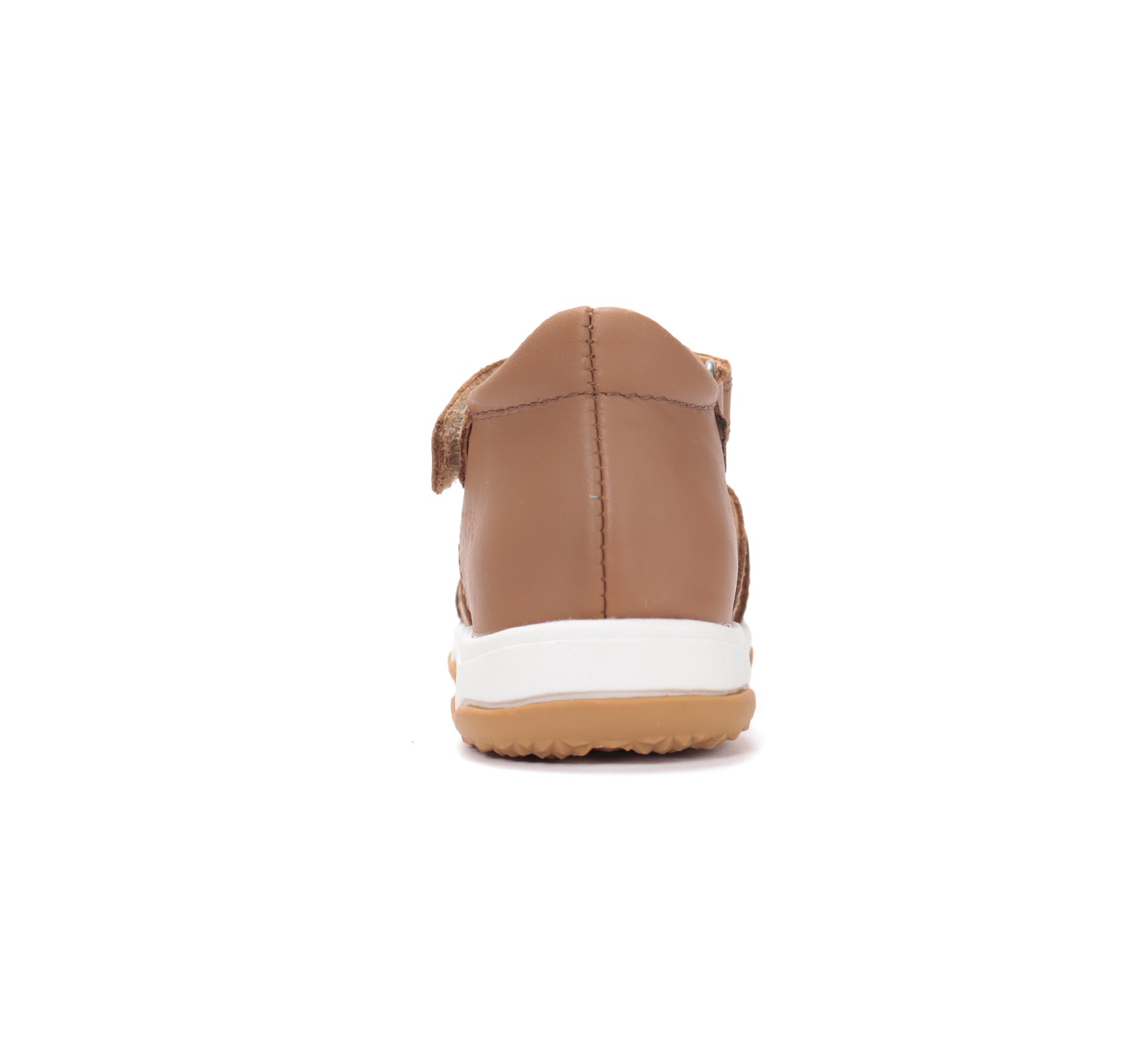 Rudos basutės 20-25 d. G064-61849. D.D.Step (Vengrija). Batai vaikams 4 batukai vaikams D.D.Step (Vengrija) Rudos basutės 20-25 d. G064-61849