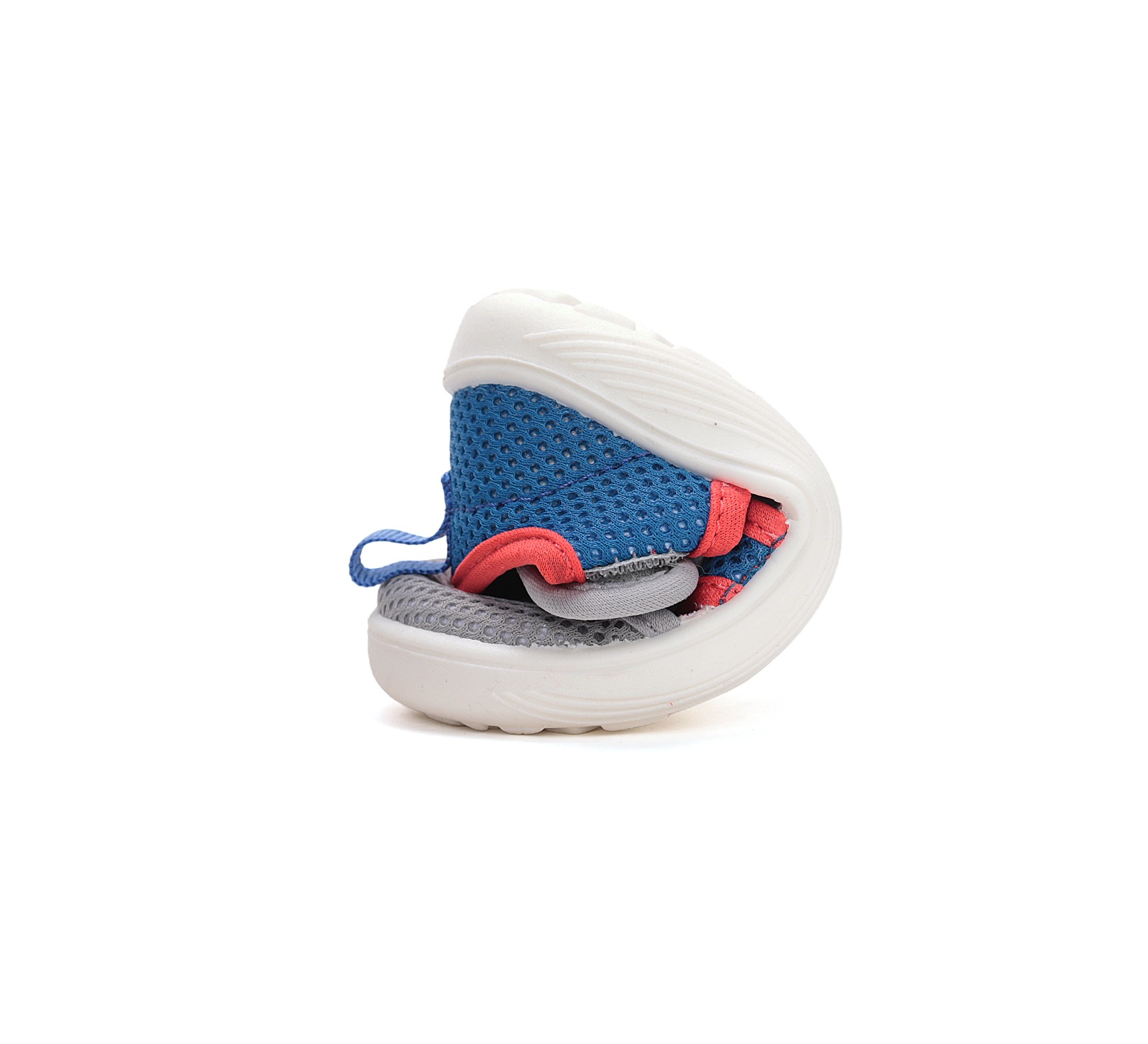 Greitai džiūstantys barefoot batai "Quick dry" 22-27 d. G093-61211A. D.D.Step (Vengrija). Batai vaikams 4 batukai vaikams D.D.Step (Vengrija) Greitai džiūstantys barefoot batai "Quick dry" 22-27 d. G093-61211A