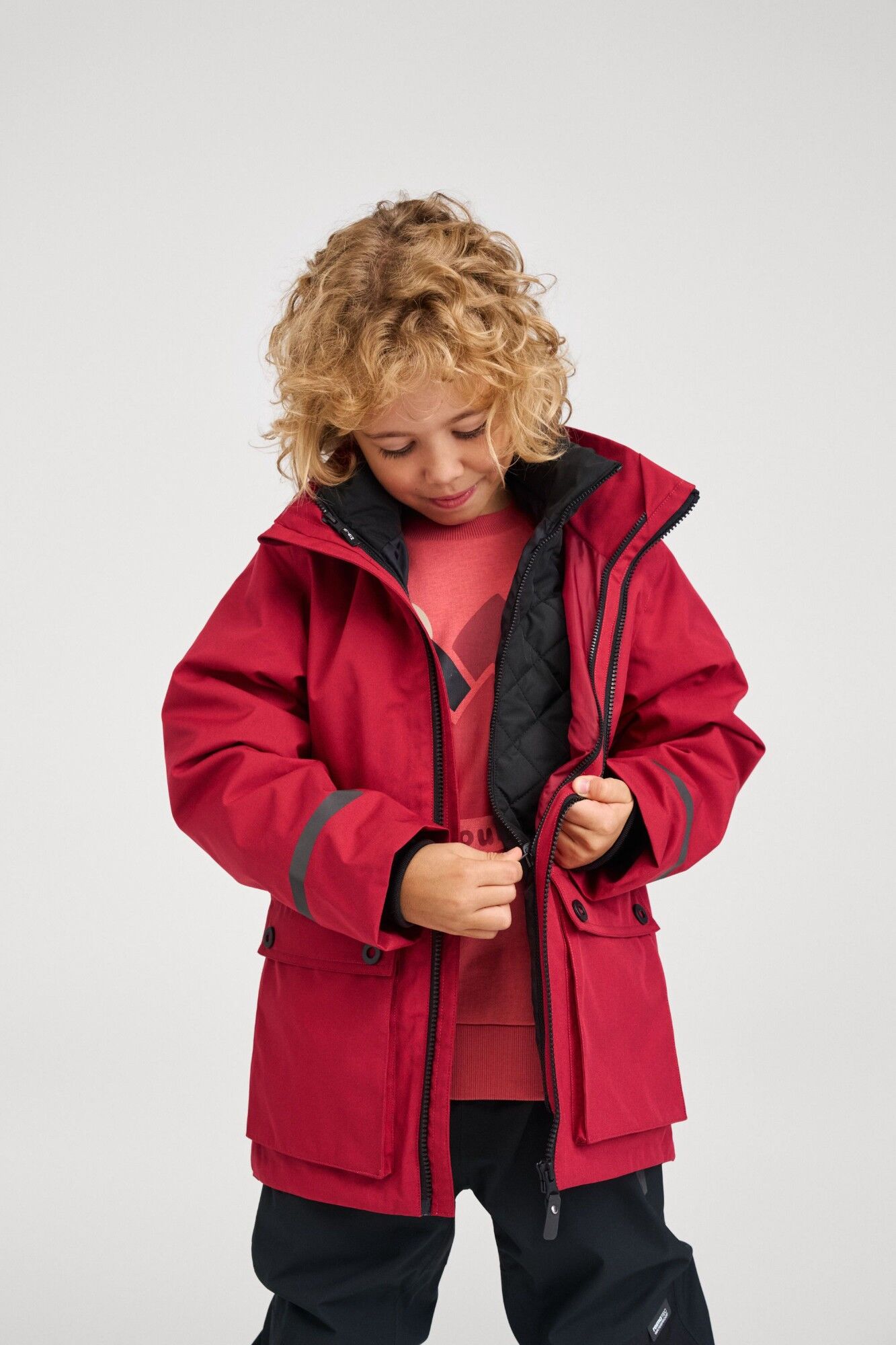 REIMA Syddi Cranberry striukė vaikams 4 Jackets REIMA Syddi 5100147C Cranberry