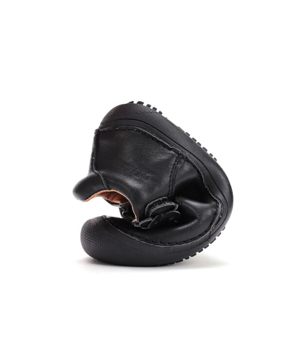 batukai vaikams D.D.Step (Vengrija)  Barefoot juodi batai 25-30 d. H063-52822AM