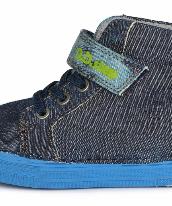 batukai vaikams D.D.Step (Vengrija)  Mėlyni canvas batai 25-30 d. C049309BM