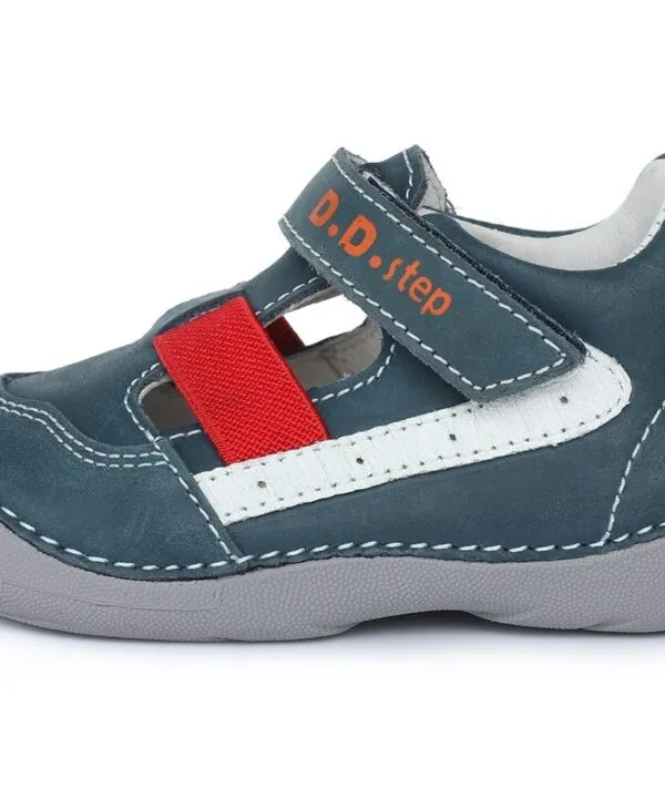 batukai vaikams D.D.Step (Vengrija)  Pilki batai 20-24 d. 015202A