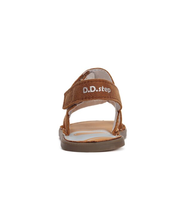 batukai vaikams D.D.Step (Vengrija)  Rudos barefoot basutės 32-37 d. G076-41539CL