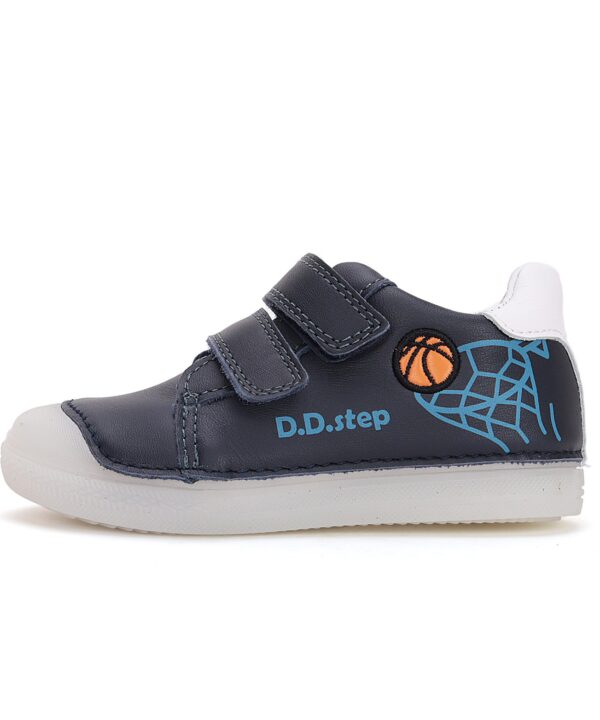 batukai vaikams D.D.Step (Vengrija)  Tamsiai mėlyni batai 25-30 d. S049-51676M