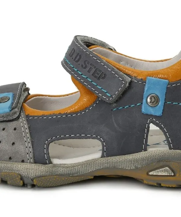 batukai vaikams D.D.Step (Vengrija)  Tamsiai pilkos basutės 19-24 d. AC2907010BU