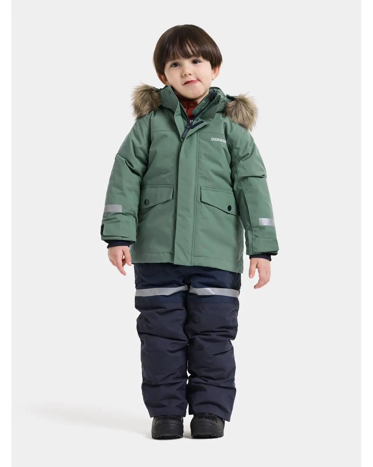 Didriksons žieminė parka BJÄRVEN KIDS PARKA 5 - Dark Moss (Išankstinis užsakymas) 4 Didriksons žieminė parka BJÄRVEN KIDS PARKA 5 - Dark Moss (Išankstinis užsakymas) - Image 2