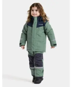 Didriksons žieminis komplektas SKARE KIDS SET 2 - Dark Moss (išankstinis užsakymas) 2 skare kids set 2 506313 H16 10front1 m262