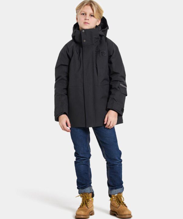 Alternative view of Didriksons žieminė striukė GABBRO KIDS JKT 2 - Black (Išankstinis užsakymas)